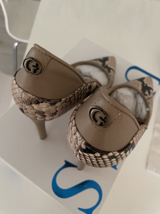 Обувки естествена кожа 36