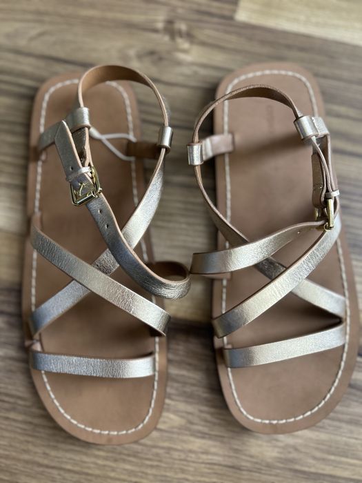 Дамски кецове и сандали