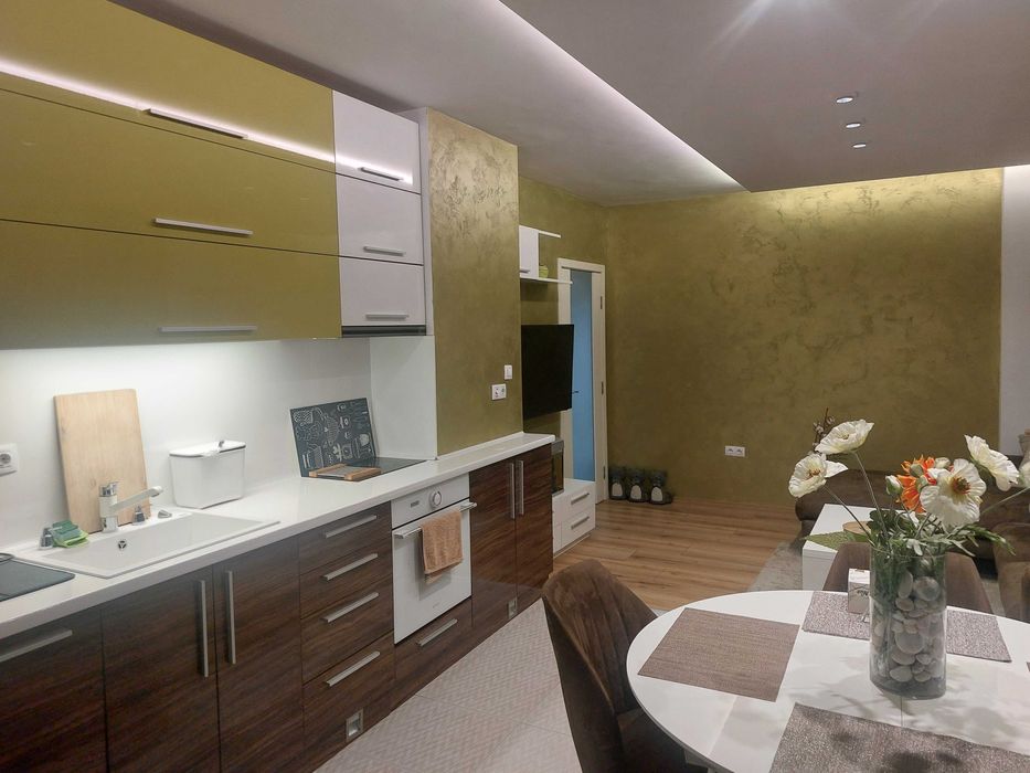 Дава се под наем Тристаен апартамент в София, Манастирски ливади - 95 кв.м за 800 € - Снимка #3