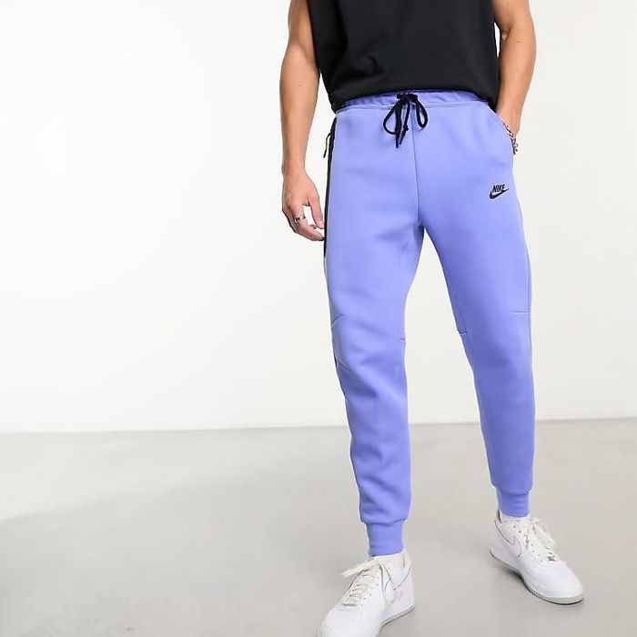Оригинално мъжко долнище Nike Tech Fleece
