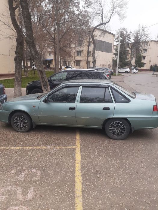 Продаётся "Нексия-2".трамблёр. 2009 г.в. Пробег  76000 км.