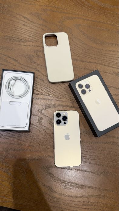 I phone 13 pro gold