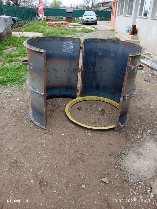 Matrițe tuburi beton