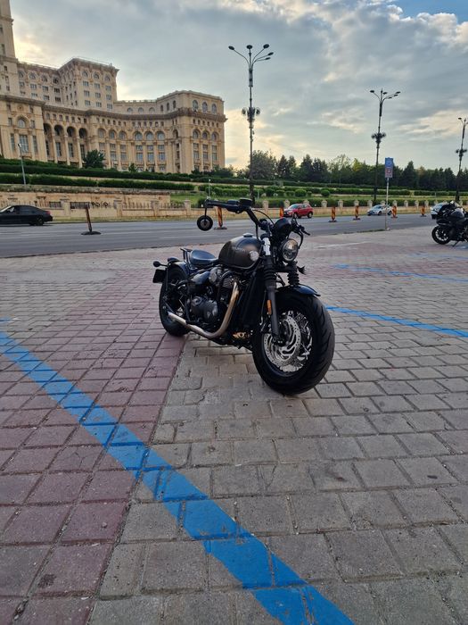 Vand Triumph Bonneville Bobber 2022