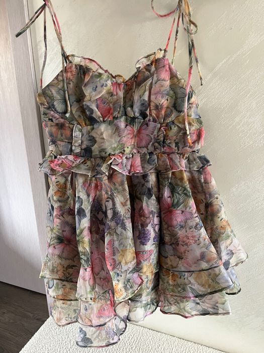 Нова рокля по модел на Miss Rosier