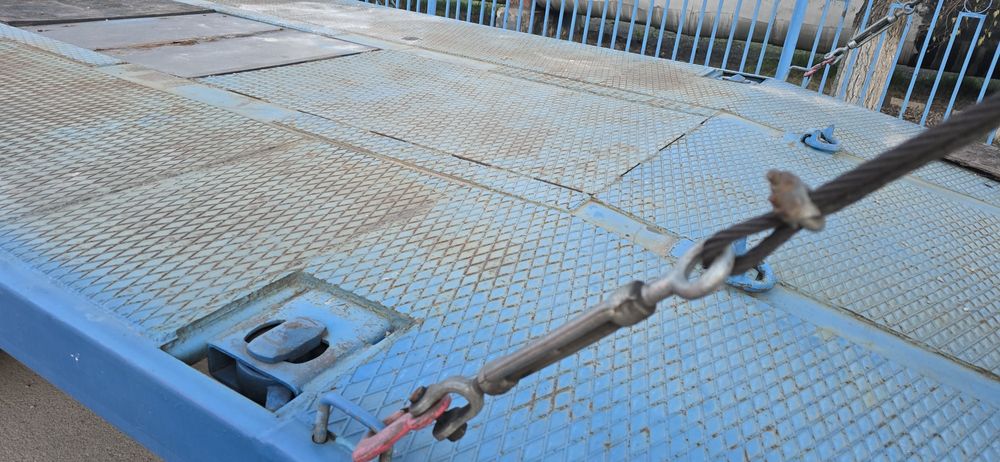 Услуги: Трал, Контейнеровоз