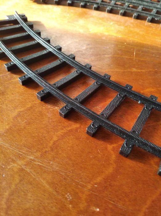 Запчасти от игрушки железная дорога, Train King.