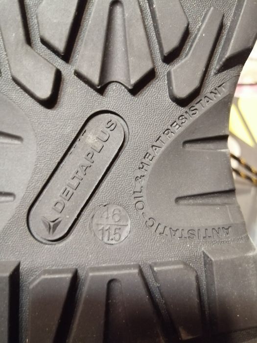 Спец. обувь. 45 размер