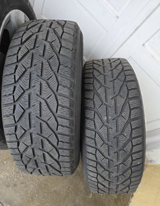 Jante aliaj BMW 225 /55 R17 Anvelope Iarna F10 F11 Senzori presiune