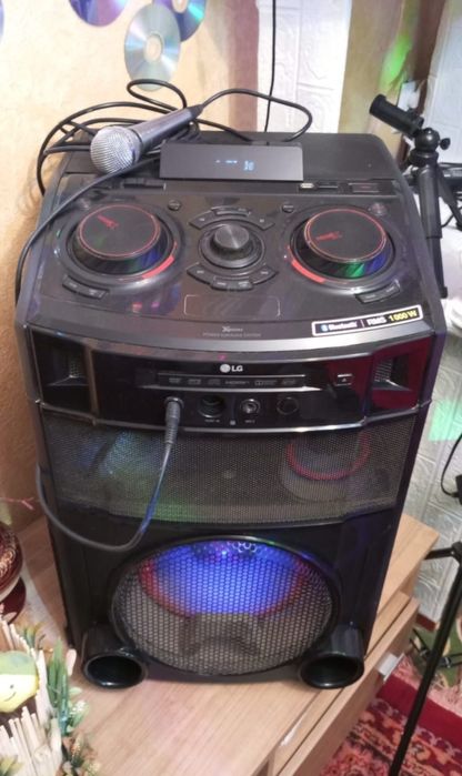 Колонка LG 1000vat