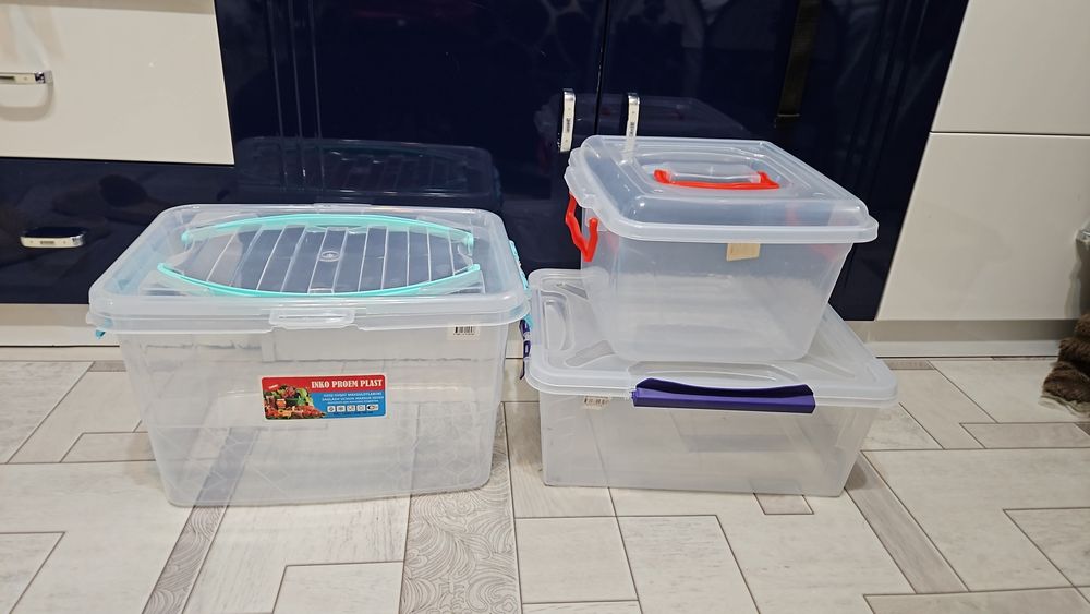 Контейнера пластиковые