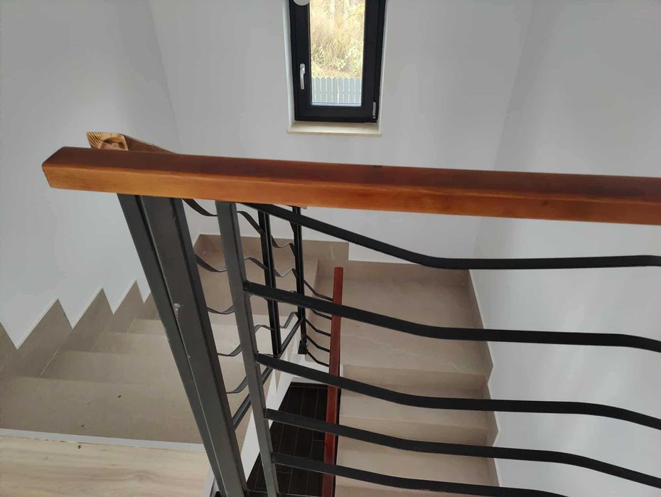 Casă P+E Valea Lupului - 3 dormitoare, 2 băi, teren 450 mp, stradă asf