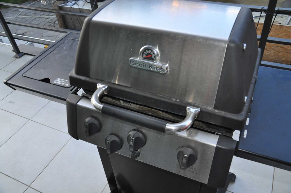 Gratar gaz Broil King 3+1 ochiuri