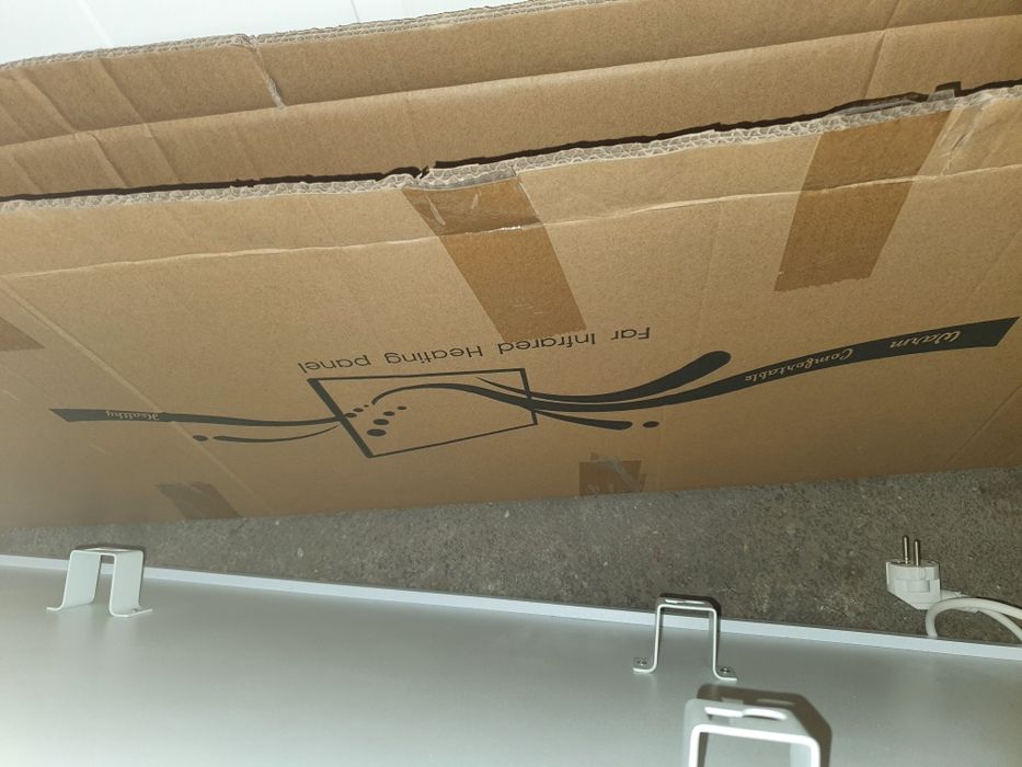 Електрическа печка с пейзаж