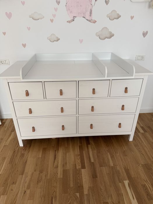 Masuta de infasat cu comoda Ikea Hemnes