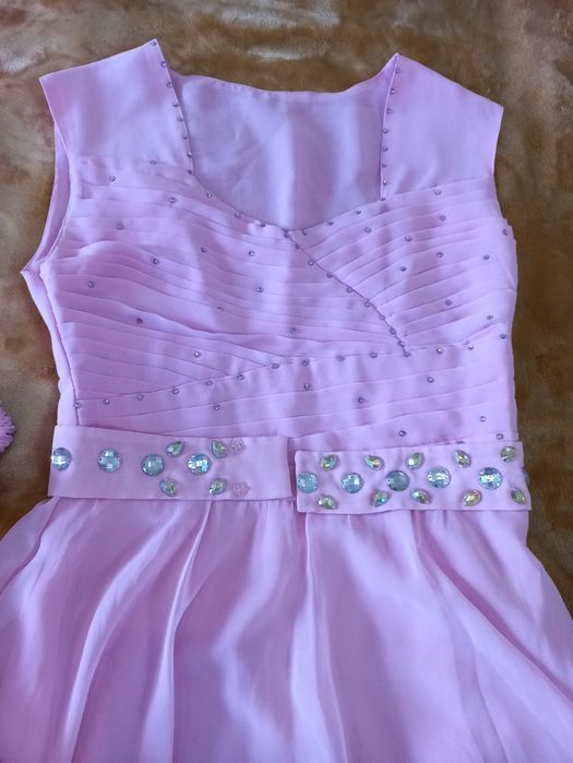 Продам красивое платье