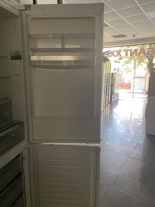 Хладилник с фризер Siemens