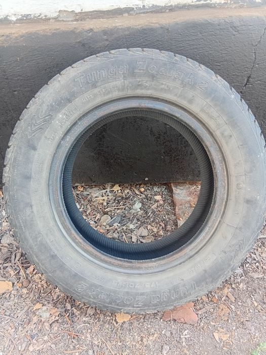 Продам резину 175/70 R13
