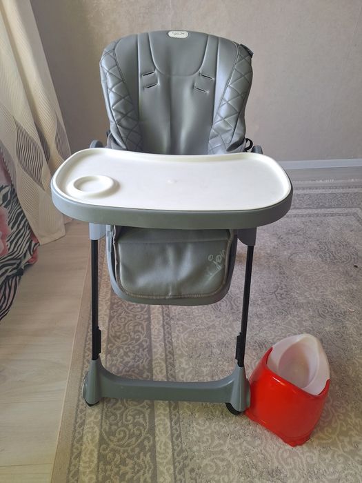 Продам стул для кормления
