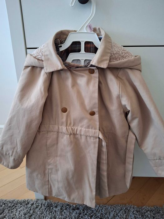 Trenci pentru fetite, Zara, marimea 92 (18 - 24 luni)