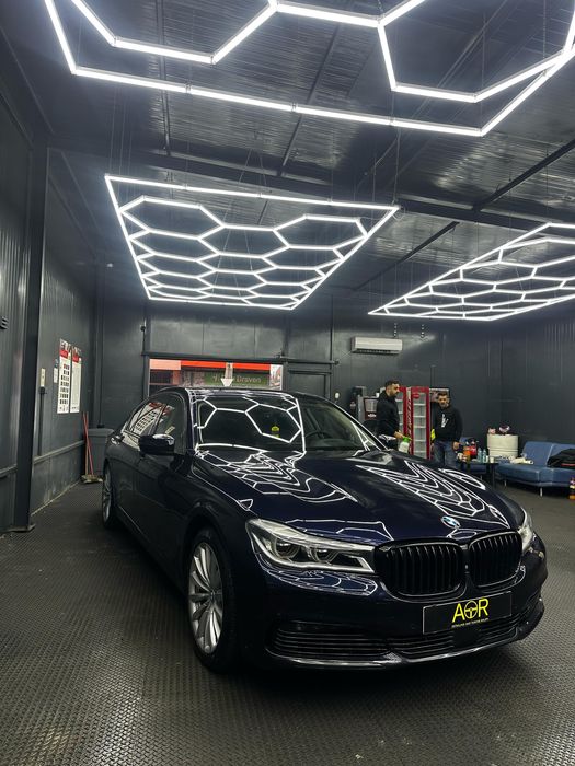BMW 750Li XDrive