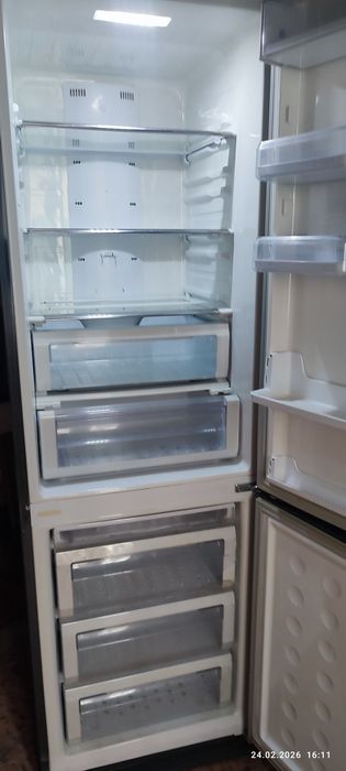 Холодильник Самсунг no frost.