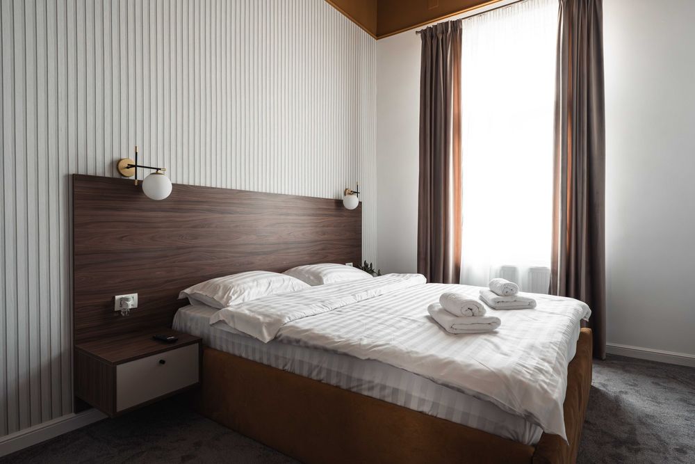 Apartamente si camere in regim hotelier 30 euro