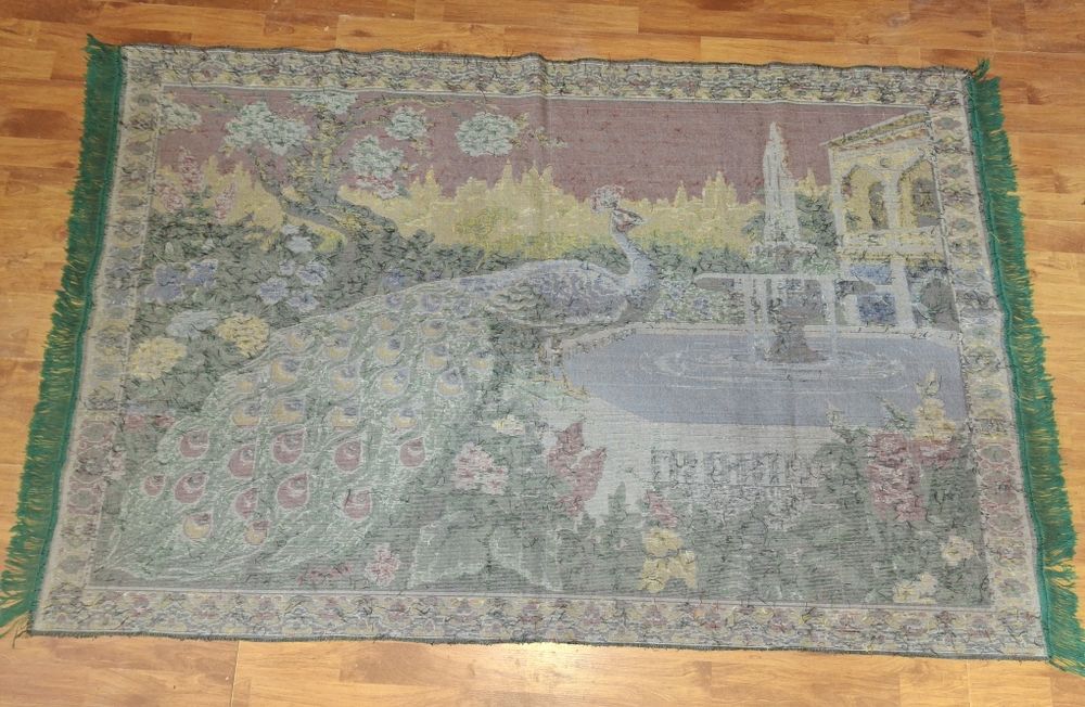 Carpetă tradițională"PĂUNIȚA "!!