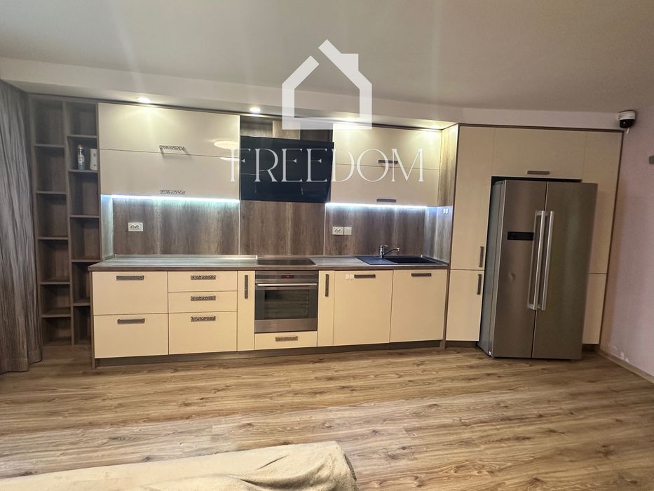 Продава се Тристаен апартамент в Варна, м-т Траката - 104 кв.м за 2212 €/кв.м - Снимка #1