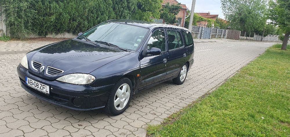 RENAULT Megane 2001 — imagine 2