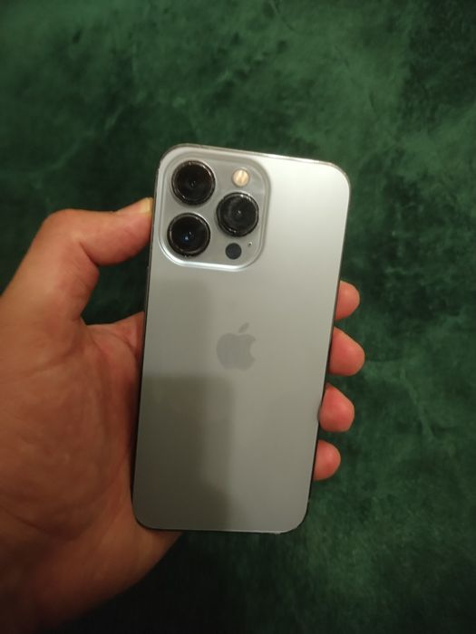 Айфон 13 про 256G телефон