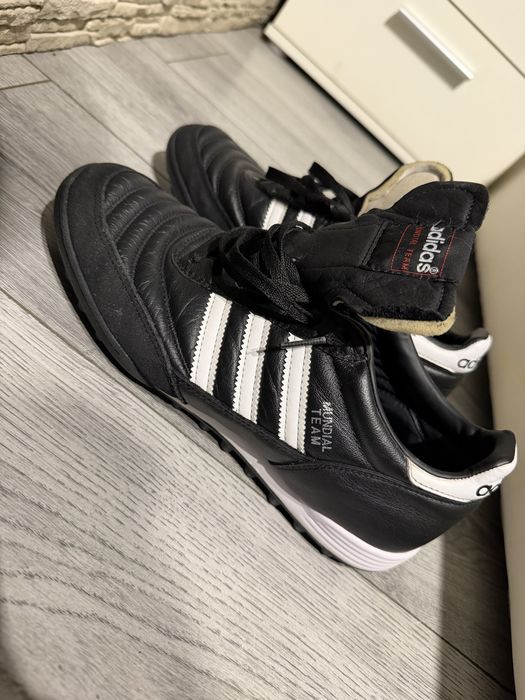 Ghete de fotbal adidas MUNDIAL TEAM TF