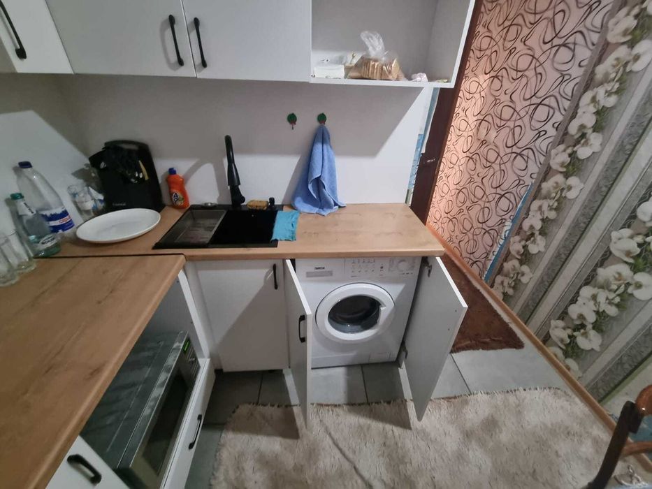 Продам 2-х комн. по ул. Ауэзова, 21