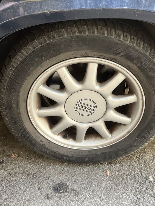 Se vinde volvo polar din 1995