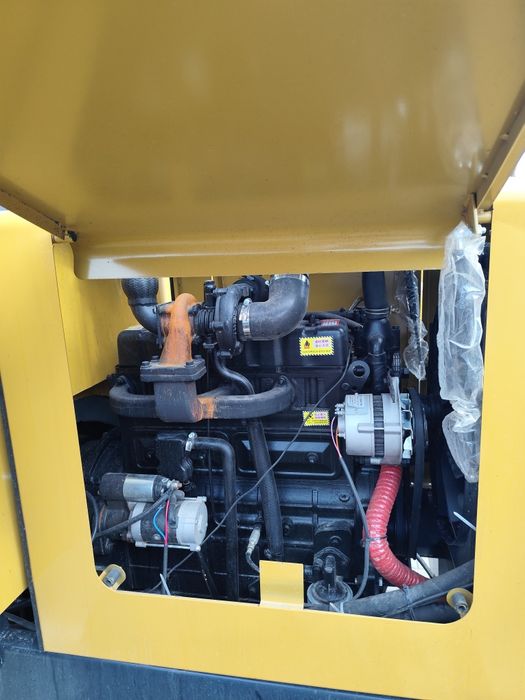 Погрузчик 938 новый без пробег