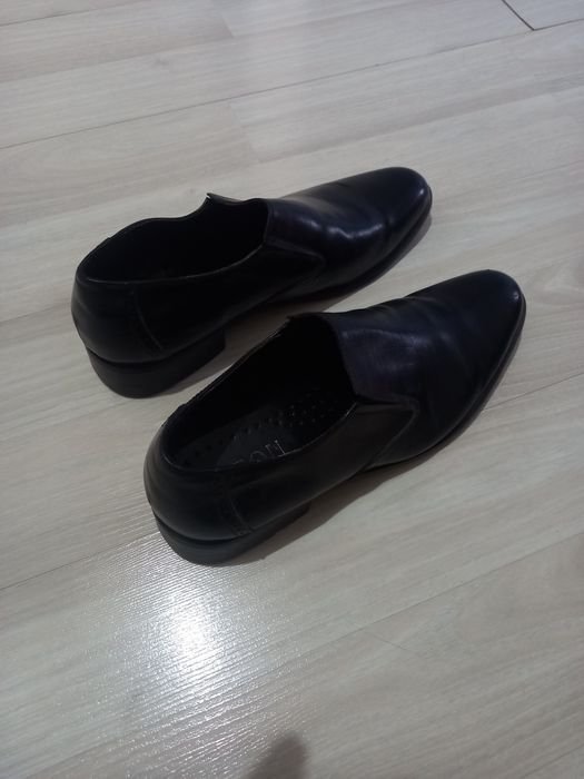 Продам мужские туфли 44 Р