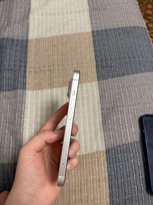 Продам iPhone 14, 128 ГБ