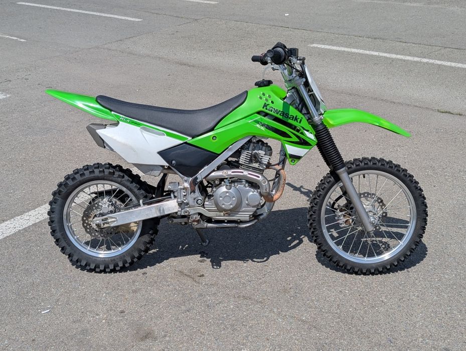 Kawasaki KLX 140 2008 motocicleta cross - enduro