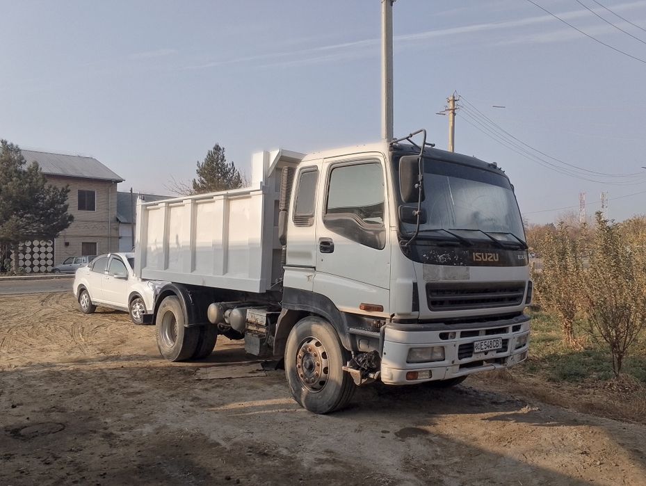 Исузи гига самасвал