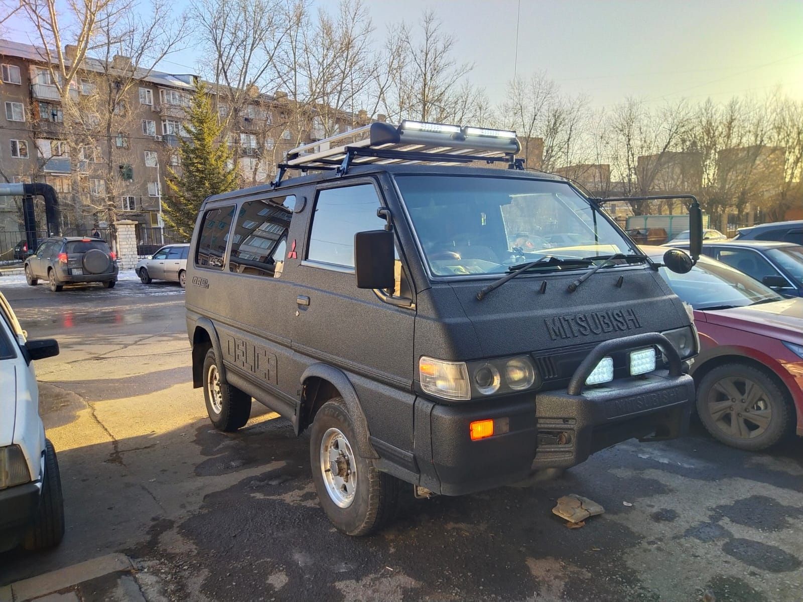 mitsubishi delica - Транспорт - OLX.kz