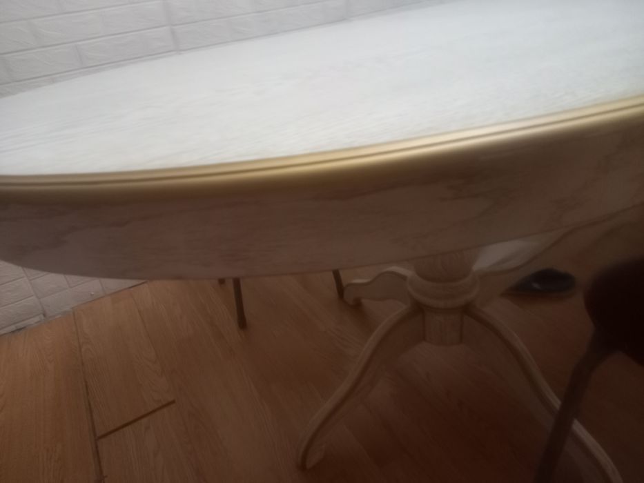 Стол отличном состояние