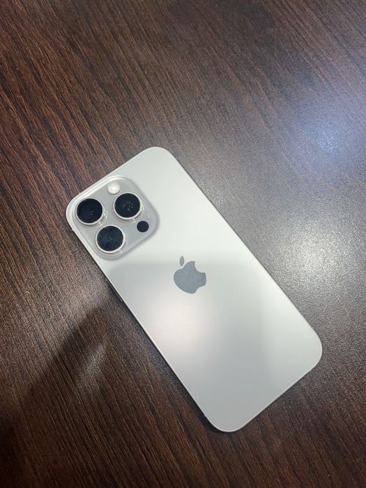 Iphone 16pro на 128gb