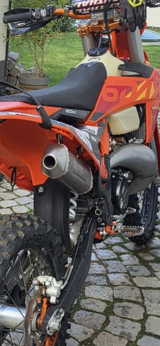 Ауспух akrapovic