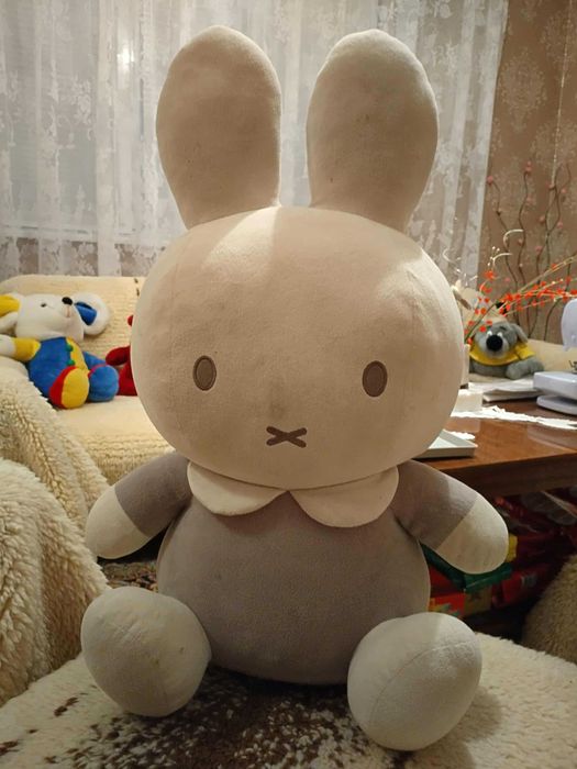 голяма плюшена играчка Зайче от Холандия - 40 см