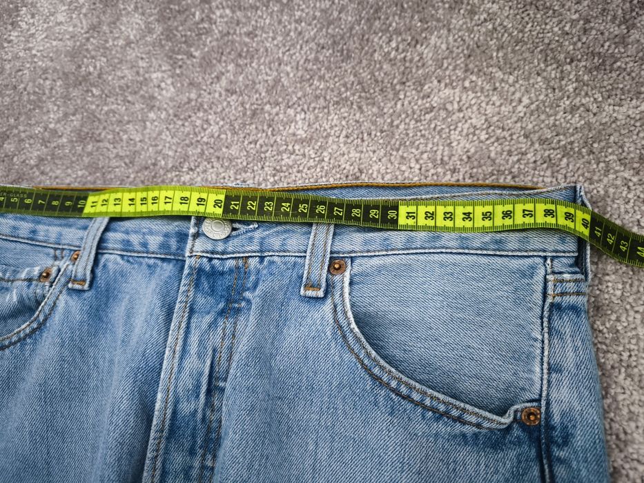 Blugi dama Levi's w30/M