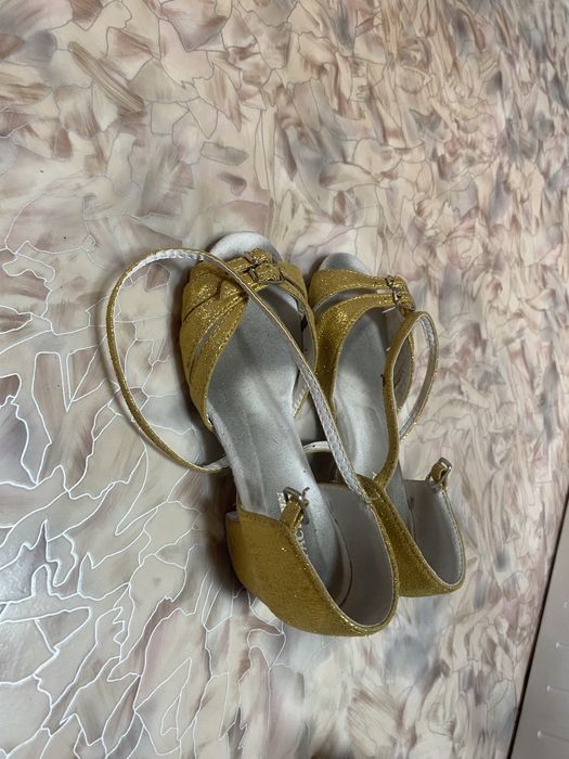 Туфли для танца