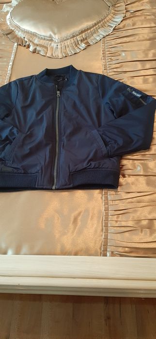 Осенняя  куртка на подростка