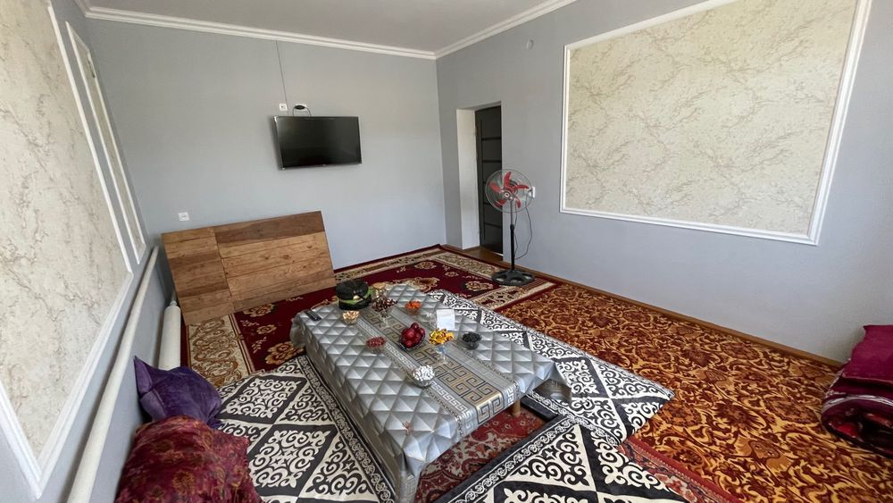 Uy sotiladi, srochno