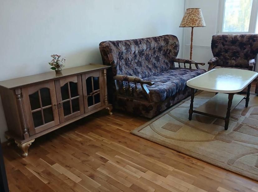 Дава се под наем Двустаен апартамент в София, Дианабад - 70 кв.м за 750 € - Снимка #1