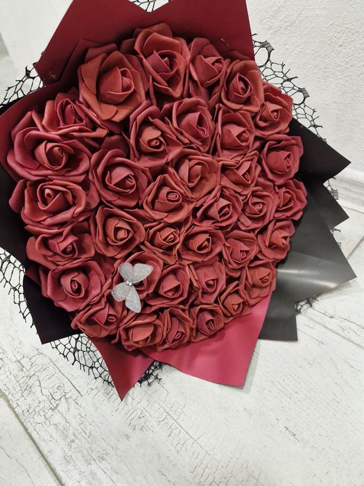 Букет от вечни 35 рози.